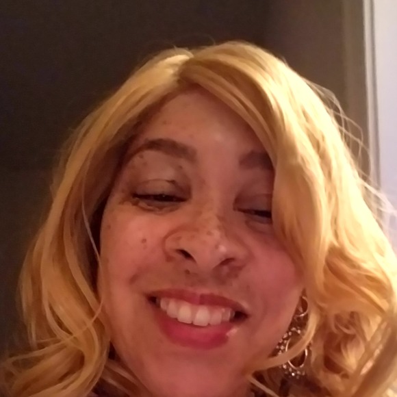 Meet your Posher, Barbara - Picture 1 of 1